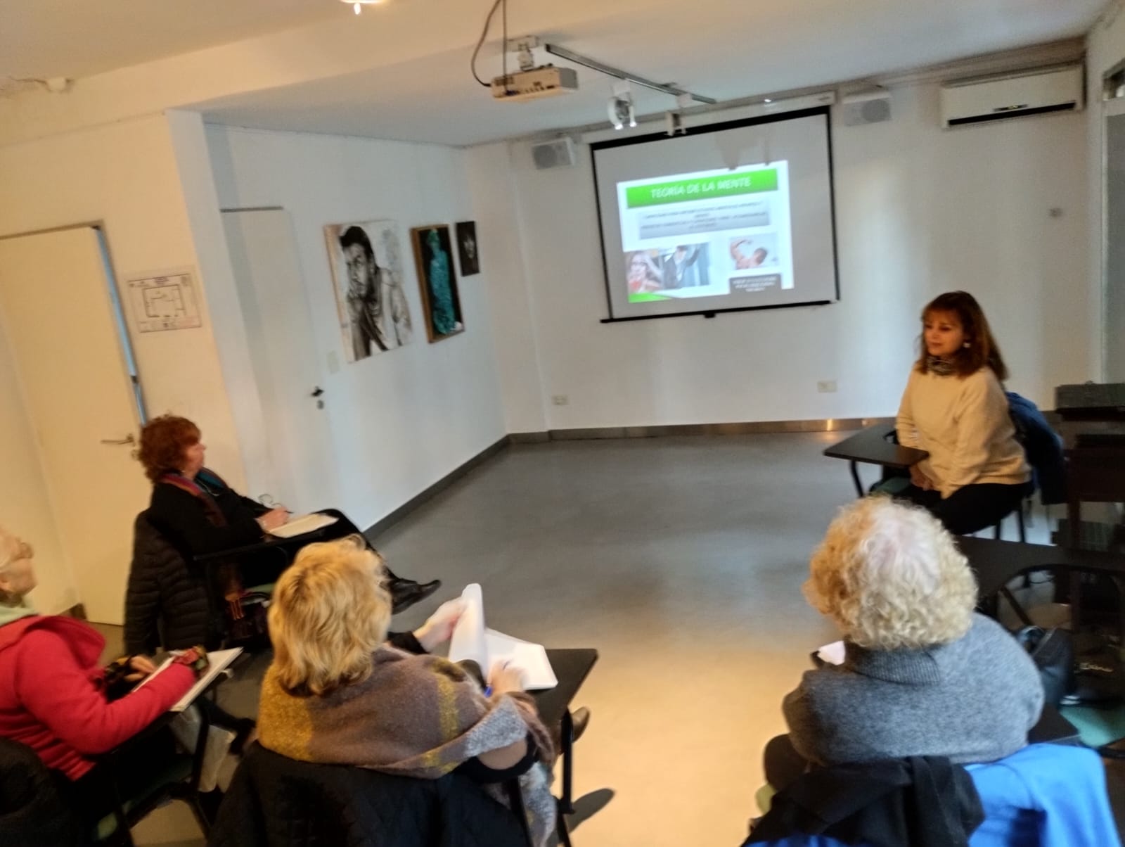 Imagen de Taller de Emociones y Sentimientos. (NEUROCIENCIAS)